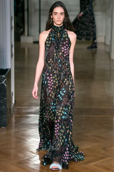Look 23